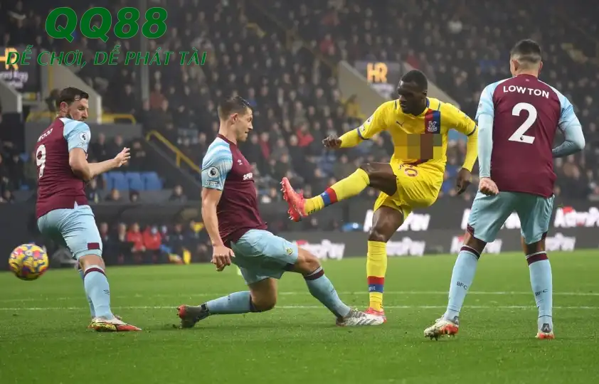 Burnley khó giành chiến thắng trước Crystal Palace. (Ảnh: Internet) Burnley khó giành chiến thắng trước Crystal Palace. (Ảnh: Internet)